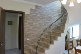 იყიდება სახლი, 5 ოთახიანი, ბორჯომი, ბაკურიანი