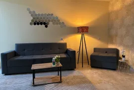 For Rent, 2 Room, Old building, Tbilisi, saburtalo