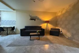 For Rent, 2 Room, Old building, Tbilisi, saburtalo