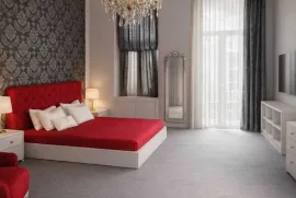 Apartment for sale, 2 Room, Old building, Tbilisi, Sololaki