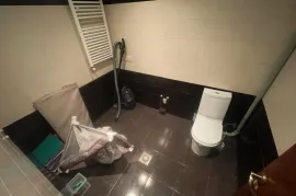 Продается квартира, 4 Kомнатная, Старое здание, Тбилиси, saburtalo