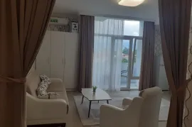 იყიდება ბინა, 2 ოთახიანი, ახალი აშენებული, ბათუმი, აეროპორტის უბანი