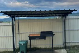 Аренда Посуточно, 2 Kомнатная,  Окрестности Тбилиси