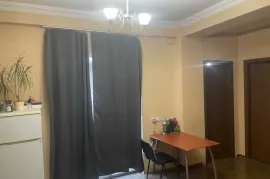 იყიდება მიწის ნაკვეთი, საბურთალო