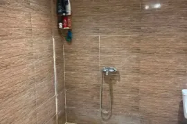 იყიდება მიწის ნაკვეთი, საბურთალო