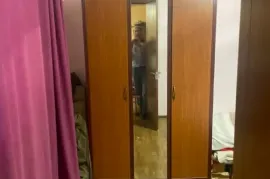 იყიდება მიწის ნაკვეთი, საბურთალო