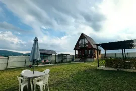ქირავდება სახლი დღიურად, 2 ოთახიანი, თბილისის შემოგარენი