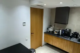 ქირავდება, საოფისე ფართი, ვაკე