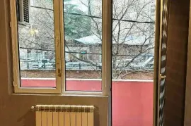 ქირავდება, საოფისე ფართი, ვერა