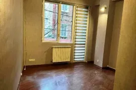ქირავდება, საოფისე ფართი, ვერა