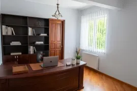 ქირავდება სახლი, 8 ოთახიანი, მცხეთა, ახალსოფელი