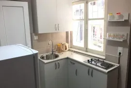 Apartment for sale, 2 Room, Old building, Tbilisi, Chugureti