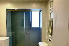 Продается квартира, 2 Kомнатная, Старое здание, Тбилиси, vake