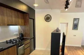 Продается квартира, 2 Kомнатная, Старое здание, Тбилиси, vake