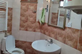 იყიდება სახლი, 4 ოთახიანი, თბილისი, ვეძისი