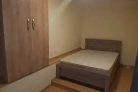 Аренда, 3 Kомнатная, Старое здание, Тбилиси, Районы Важа-Пшавела