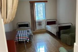 Аренда, 4 Kомнатная, Старое здание, Кутаиси, Сафичхиа