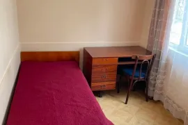 Аренда, 4 Kомнатная, Старое здание, Кутаиси, Сафичхиа