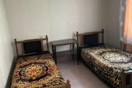 Аренда, 4 Kомнатная, Старое здание, Кутаиси, Сафичхиа