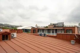 For Rent, 2 Room, Old building, Tbilisi, Sololaki