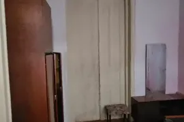 იყიდება სახლი, 7 ოთახიანი, ქუთაისი, საფიჩხია