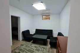 Аренда, 3 Kомнатная, Старое здание, Тбилиси, Чугурети
