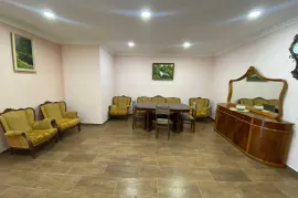 იყიდება, კვების ობიექტი, ქობულეთი