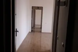 იყიდება ბინა, 3 ოთახიანი, ძველი აშენებული, სამტრედია, სამტრედია