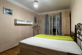 For Rent, 2 Room, Old building, Suburbs of Tbilisi, Tskneti