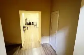 ქირავდება, საოფისე ფართი, ვაკე