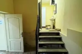 ქირავდება, საოფისე ფართი, ვაკე