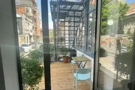 Продается квартира, 3 Kомнатная, Старое здание, Тбилиси, Вера