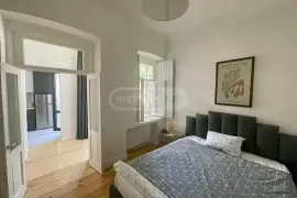 Продается квартира, 3 Kомнатная, Старое здание, Тбилиси, Вера