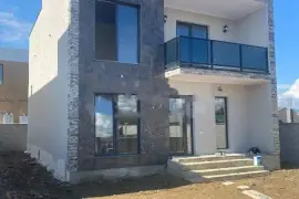 House For Sale, Ivertubani