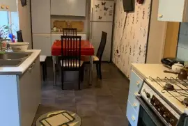 იყიდება, უნივერსალური კომერციული ფართი, ვერა