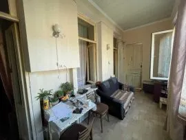 Apartment for sale, 2 Room, Old building, Tbilisi, Chugureti