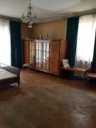 Apartment for sale, 4 Room, Old building, Tbilisi, vake