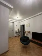 For Rent, 2 Room, Old building, Tbilisi, vake