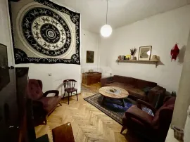 Apartment for sale, 3 Room, Old building, Tbilisi, Vera