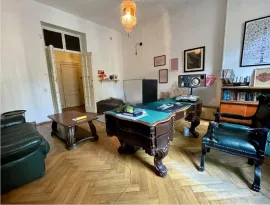 Apartment for sale, Old building, Vera