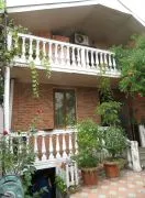 House For Sale, Nadzaladevi