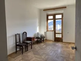 Apartment for sale, 3 Room, Old building, Tbilisi, saburtalo