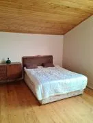 House For Rent, Betania