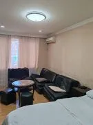 Daily Apartment Rent, 2 Room, Old building, Tbilisi, saburtalo