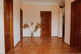 House For Rent, 17 Room, Tbilisi, Ivertubani