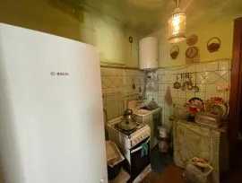 Apartment for sale, 3 Room, Old building, Tbilisi, saburtalo