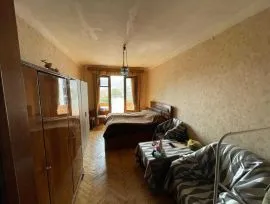 Apartment for sale, 3 Room, Old building, Tbilisi, saburtalo