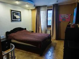 Apartment for sale, 3 Room, Old building, Tbilisi, saburtalo