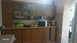 For Rent, 8 Room, Old building, Tbilisi, Gldani