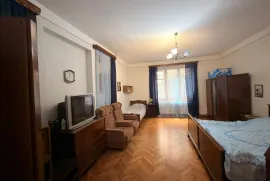 იყიდება სახლი, 5 ოთახიანი, ბორჯომი, ბორჯომი